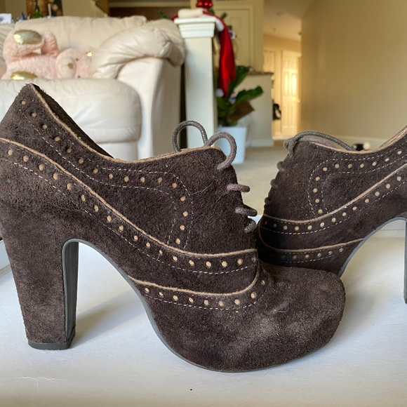 Miz-Mooz Designer Heel Bootie size 6.5 - Picture 2 of 5